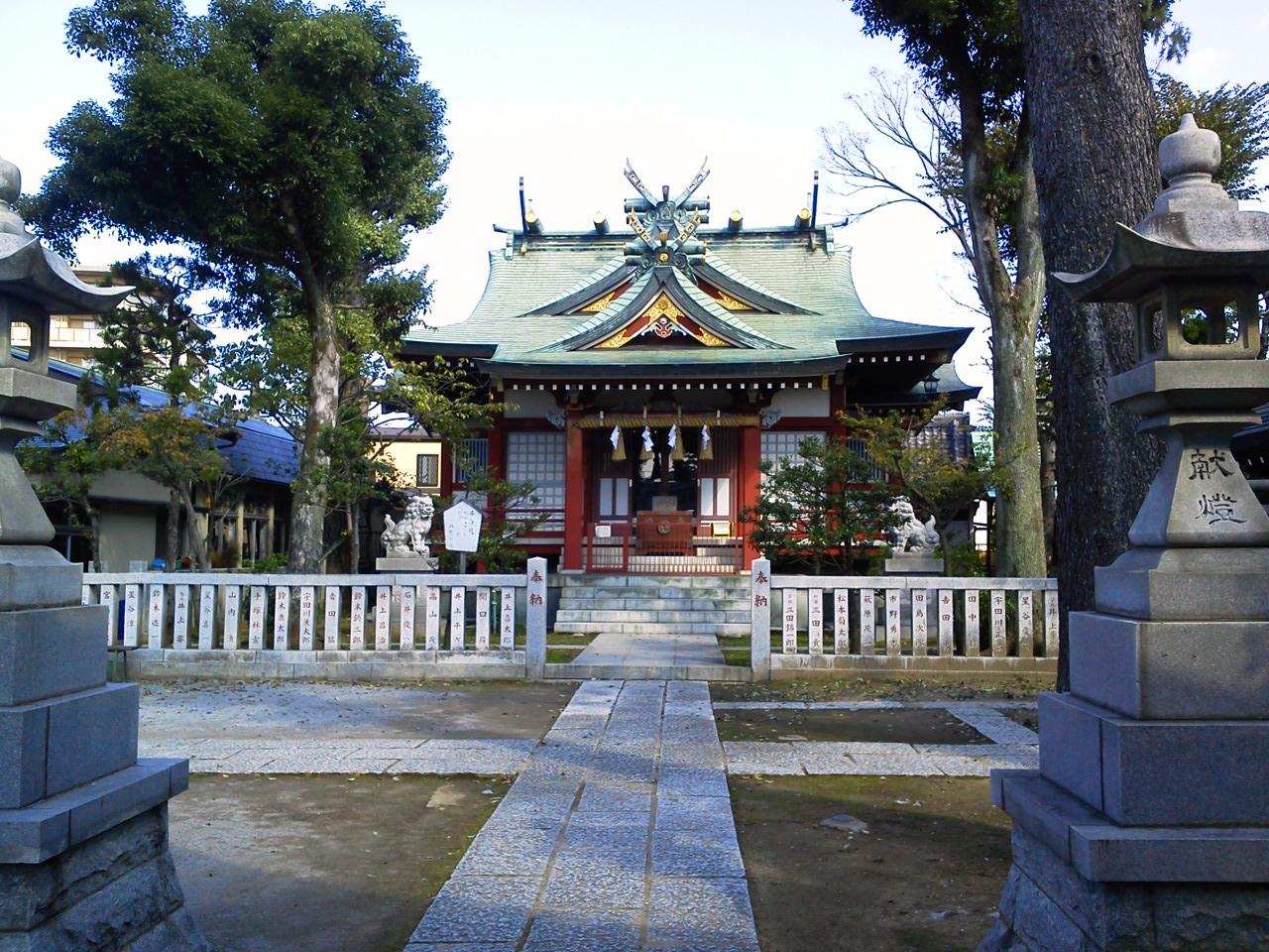 Yatsurugi Shrine